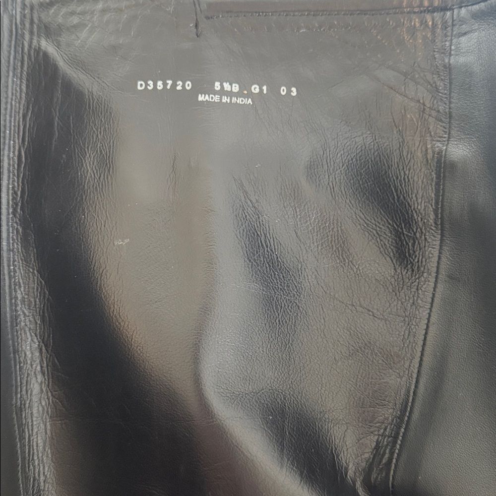 COLE HAAN Black Leather Knee-High Riding Boots Sleek Minimalist Casual Size 5.5 - Picture 5 of 12